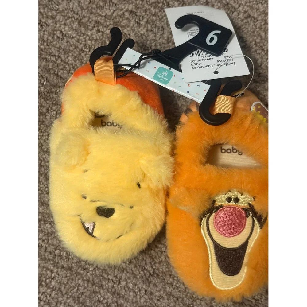 Disney Baby Winnie the Pooh Tigger Plush Slippers Yellow Orange Size 6 Multi
